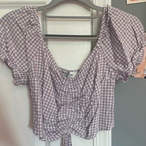 checker boxed purple & white hollister crop trip; size small